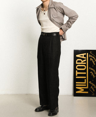 Lot 220L 1940s Linen-Cotton Open Collar Shirt - Khaki Gray