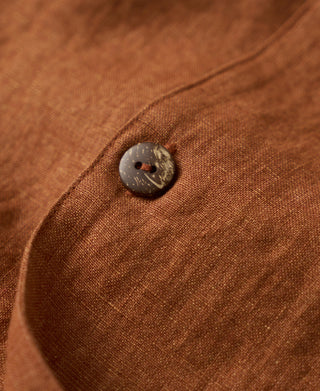button detail of Yarn-dyed Linen Camp-Collar Shirt - Red