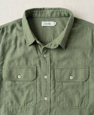 Sage work shirt collar with button placket and chest pockets