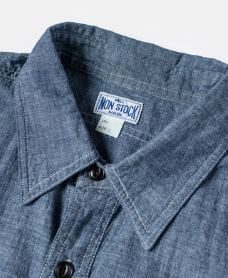 neckline detail of 1943 Slub Cotton Chambray Work Shirt
