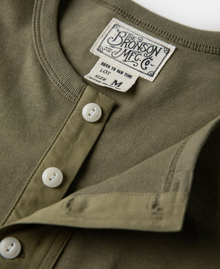 button detail of Green Short Sleeve Henley T-Shirt