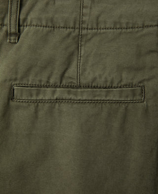 back pocket etail of 1930s Washed Officer Chino Shorts in Olive