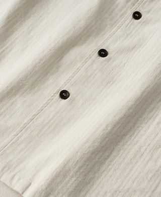 button detail of Ivory Italian Collar Salt-Shrunk Shirt