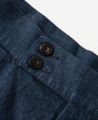 button detail of Indigo Relaxed Double-Pleated Hemp-Cotton Shorts 