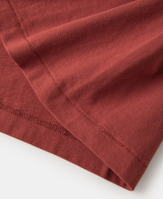 Hem Detail of Lot 107R Cotton Tubular Crewneck T-Shirt