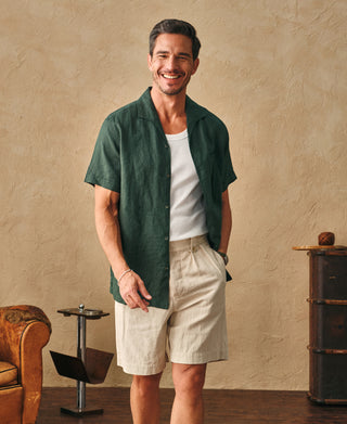 lifestyle shot of 1950s Italian Collar Linen Short Sleeve Shirt - Dark Green