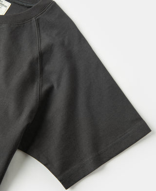 sleeve detail of Dark Gray Heavyweight Plain Raglan Short Sleeve T-Shirt
